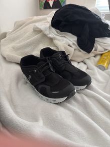 On Cloud trainers