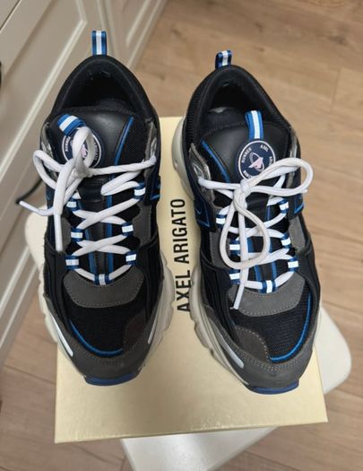 Axel Arigato Marathon R trial trainers