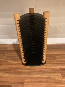 CD stand