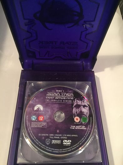 Star Trek: Deep Space Nine - Season 4 [DVD Collector's Plastic Hardcase Case TV Boxset]