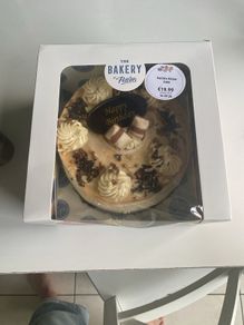 Petite Kinder cake