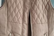 Gold tone light-weight padded gilet Sz L (Fit 12-14 UK)
