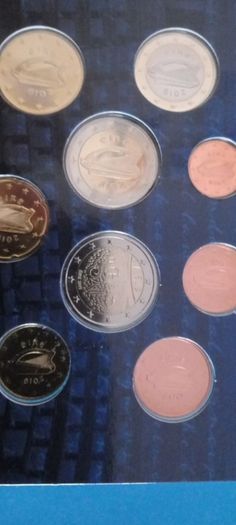 2019 Ireland Official Euro Coin Set BU. 9 Coins.