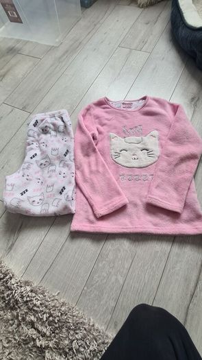 girls clothes