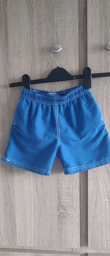 Shorts 6 years old barely worn with mesh