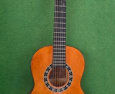 Child's half size guitar