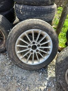 bmw 5 series 5 bolt alloy wheels 225 55 t16