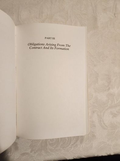 A Casebook On Contract Law. J.C.Smith & J. A. C. Thomas. 7th Edition  Large Volume Paperback In Good Condition. See Photos For Same.