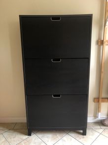 Shoe cabinet