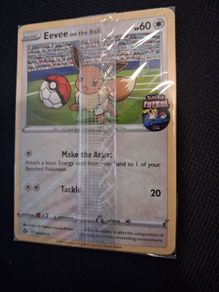 Pokemon Card : Eevee on the ball 002