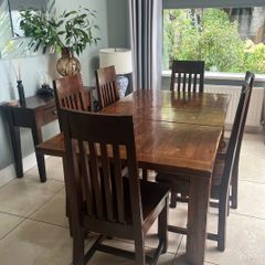 Solid wood kitchen table & 6 chairs