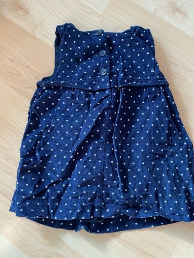 baby girl Gap dress 18/24 months but would fit 12/18months