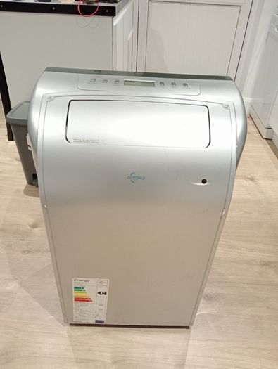 Air conditioner (portable)