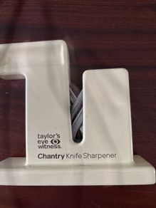 knife sharpener