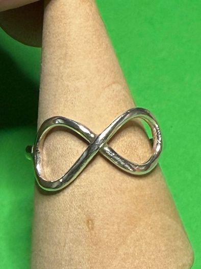 Handmade sterling silver infinity ring. Size p&1/2