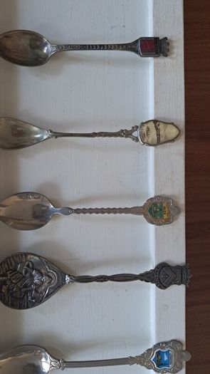 collectors spoons