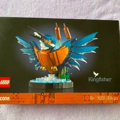 Brand New Original Lego Icons Kingfisher Set