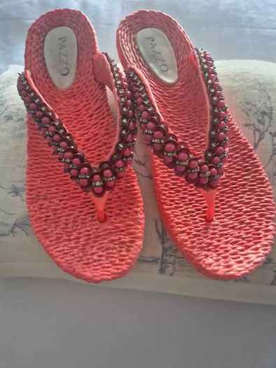 Pazzo Jewelled Flip Flops