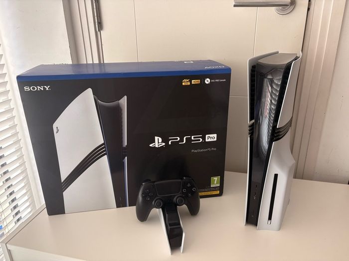 PS5 Pro 2tb With Disc Drive And God of War Rangarok