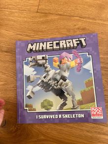 Minecraft - I Survived A Skeleton