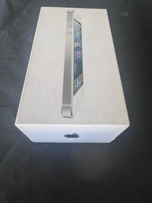 iphone box - empty box