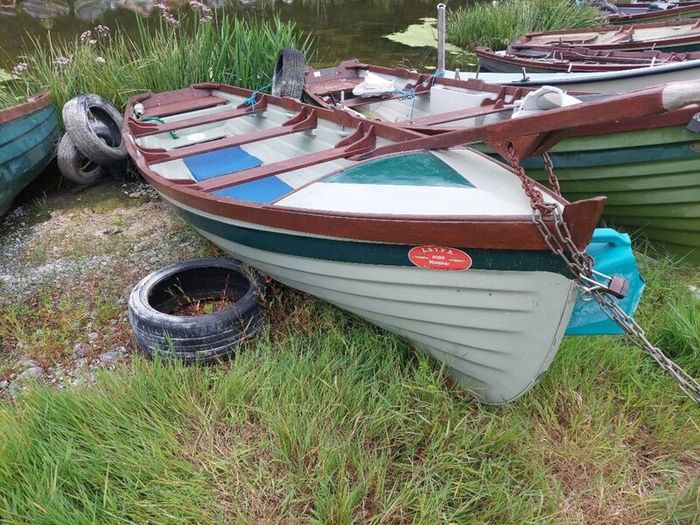 19 foot Lakeboat