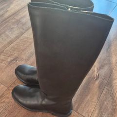 Ecco long boots odd pair