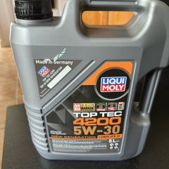 Engine oil 5w30