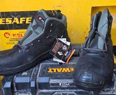 work boots size 12