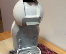 Dolce Gusto Coffee Machine
