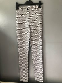 Ladies trousers size 6