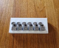 Fender American standard tuning heads