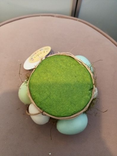 Brand new Easter glass T light holder