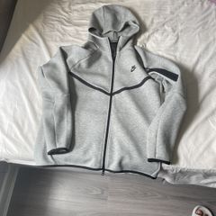 Nike tech fleece