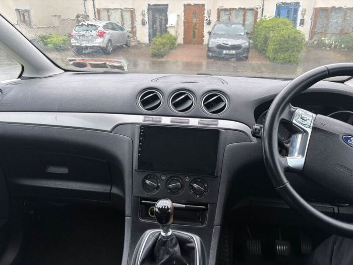 Ford S-Max 2012