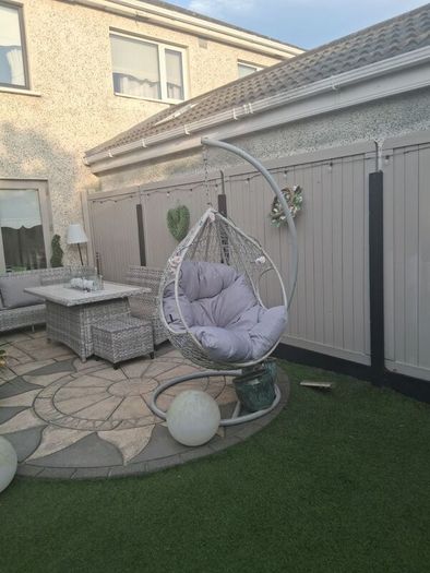 Egg Chair with cushion