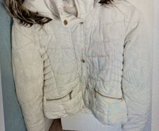 A White Padded Raincoat , As New ! Girls suit 9/10 yrs