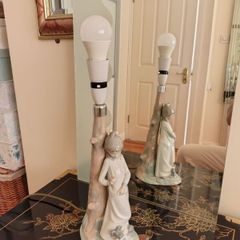 Vintage Nao by Lladro Lamp. Girl with Dog.
