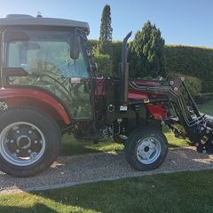 Tractor