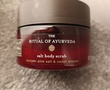 Rituals scrub