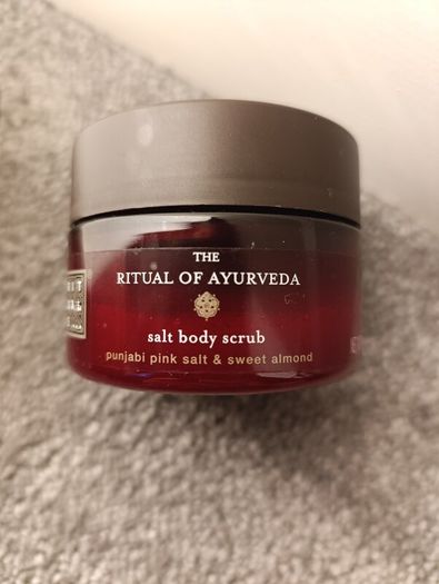 Rituals scrub