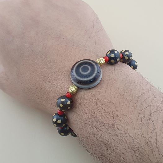 Vintage Himalayan Tibetan Circle Eye Circle Shape Agate & Beads Bracelet