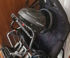 Thrustmaster T300 RS & Playseat Challenge
