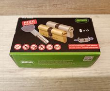 Amig L15 30/50 Door Lock