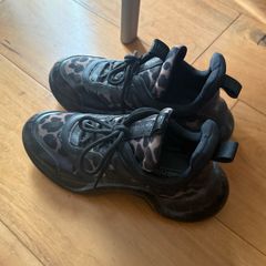 Nila & nila trainers