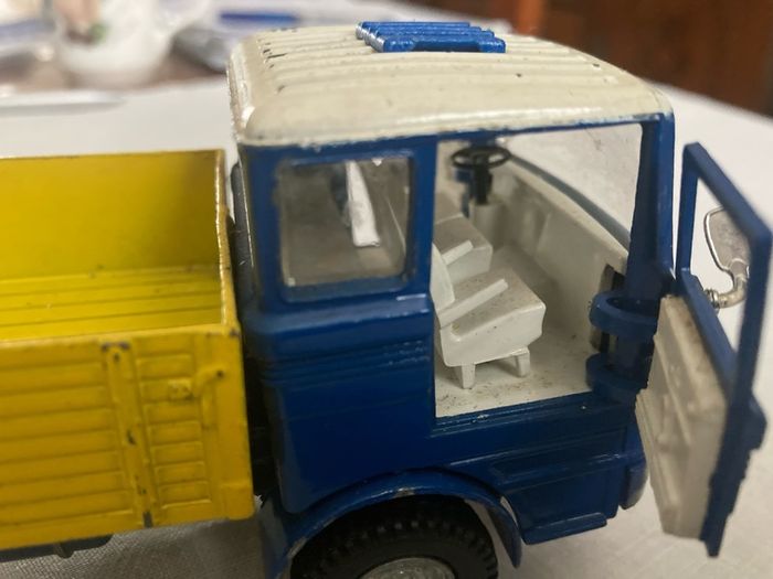 Dinky / Meccano 917. Mercedes truck and trailer. LP1920.