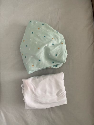 Chicco Bedside Crib