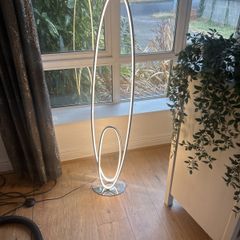 Modern LED Floor Lamp