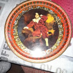 Portrait of Master Lambton, The Red Boy Round Tin Serving Tray Made in England. These are sought after vintage items, sometimes commemorating specific historical events