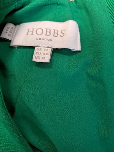 HOBBS cocktail v neck dress green. Size 12
